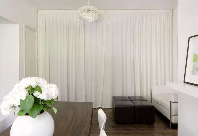 Белые шторы в интерьере — 112 фото идей и новинок по дизайну