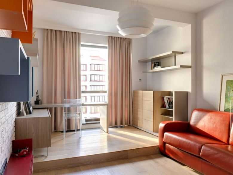 Гостиная с балконом: стильные примеры совмещения и объединения двух комнат, 180 фото интерьеров
